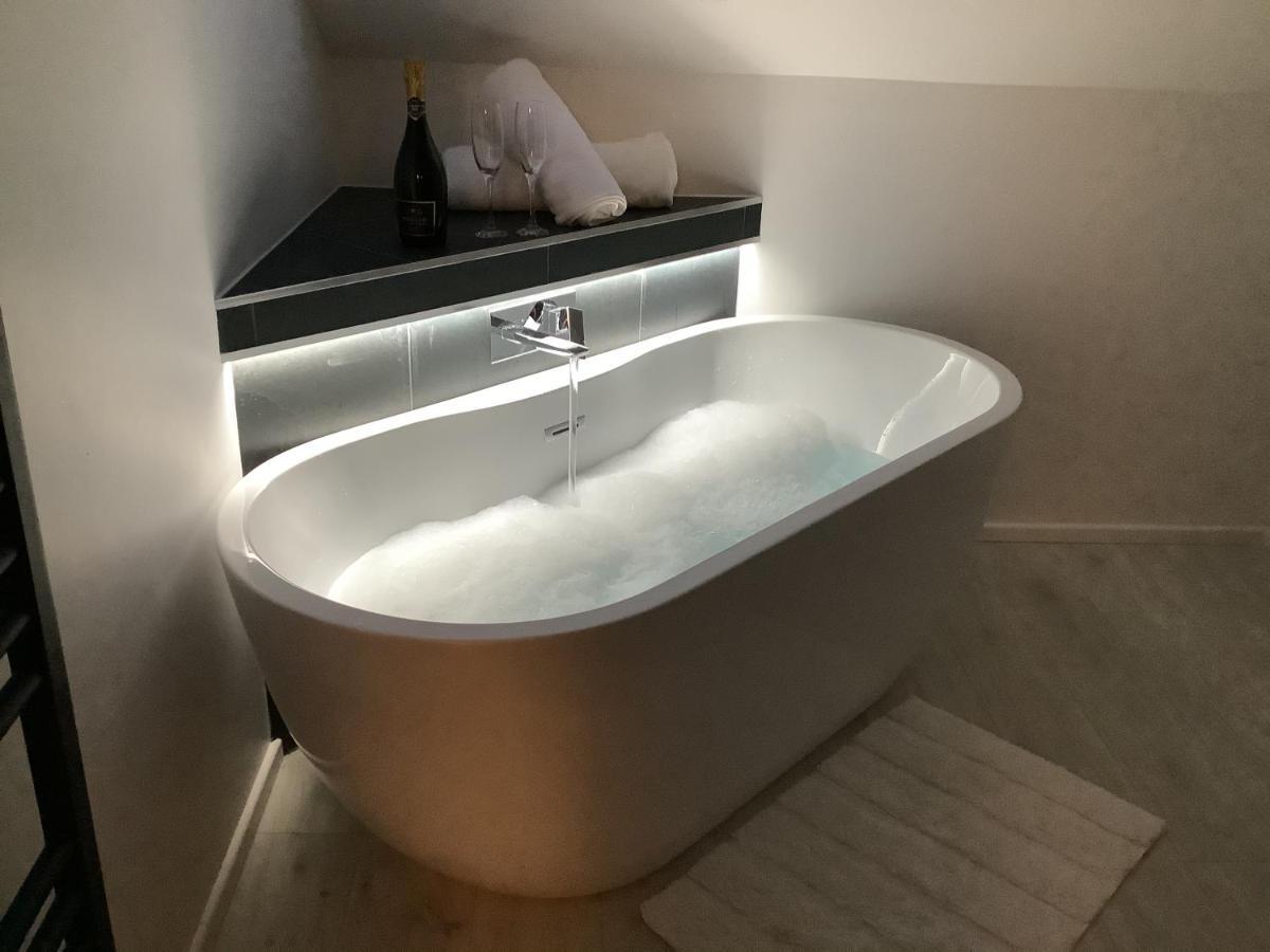 מלון Abercraf Little London Bed & Breakfast And Glamping Pod מראה חיצוני תמונה