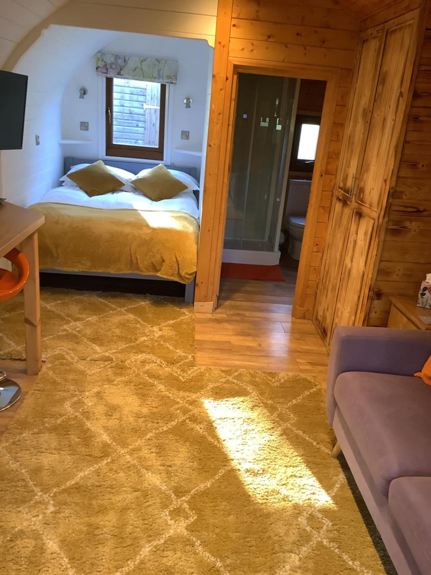 מלון Abercraf Little London Bed & Breakfast And Glamping Pod מראה חיצוני תמונה